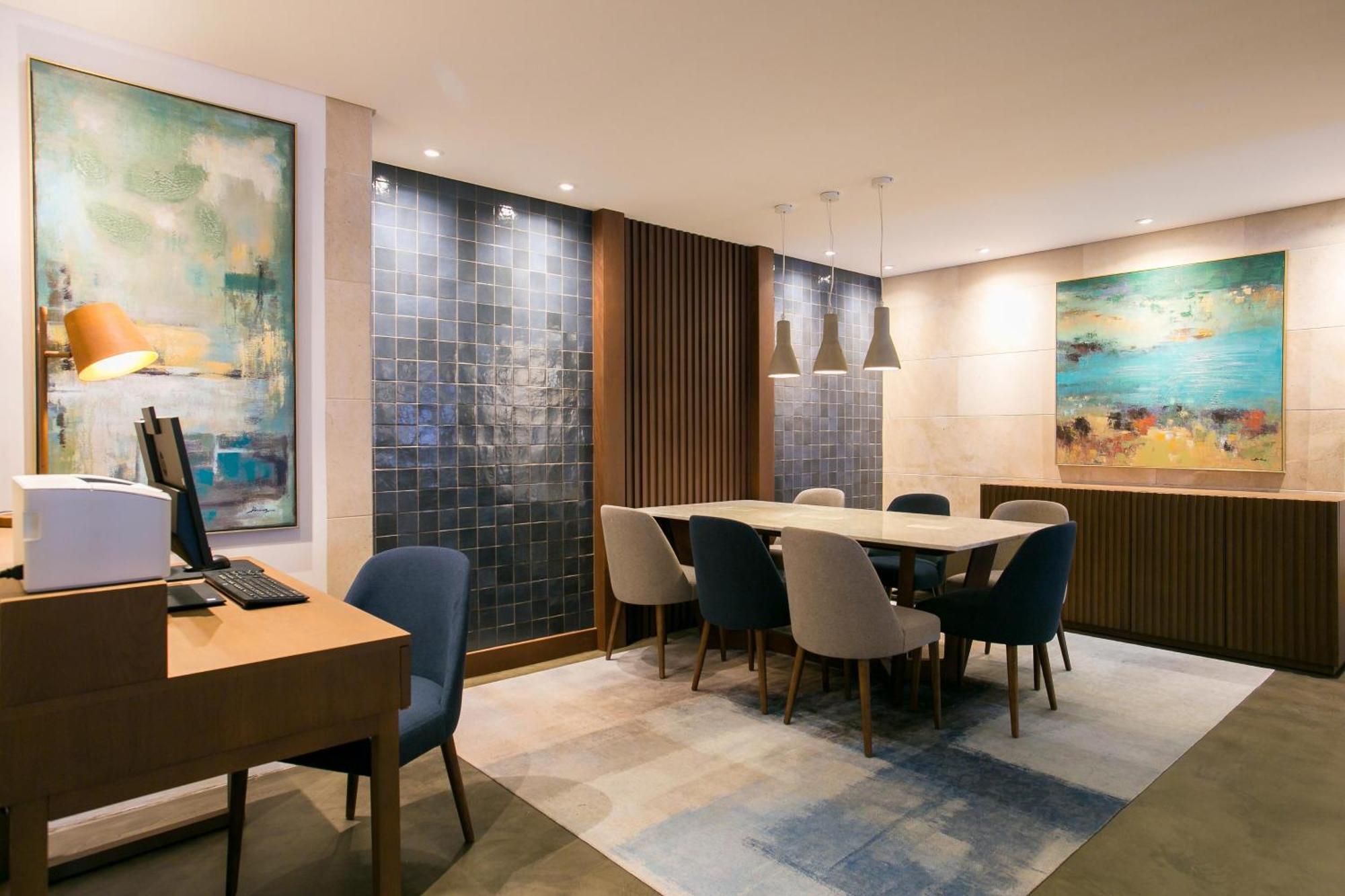 Four Points By Sheraton Сесимбра Экстерьер фото